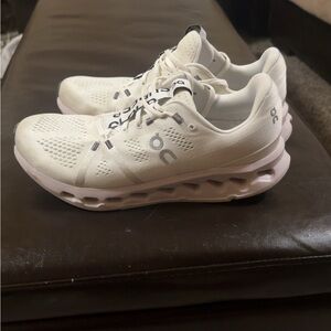 COPY - On cloud cloudsurfer running shoes